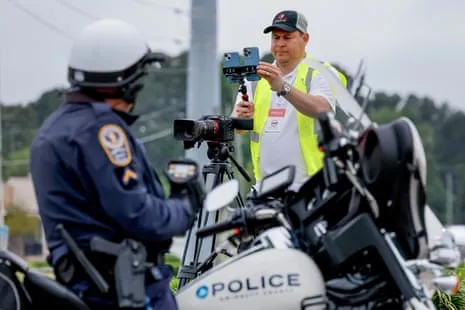 Federal Appeals Court Mandates Expulsion of Atlanta Reporter In Custody by ICE