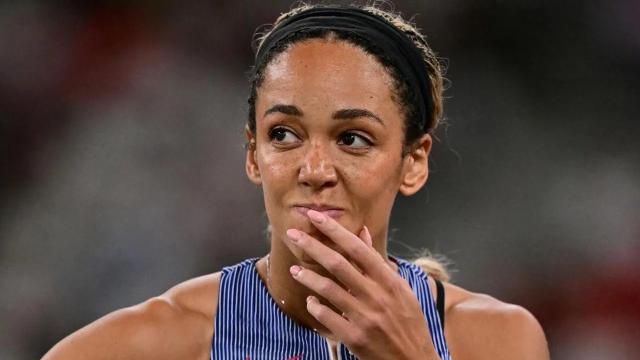 Johnson-Thompson remains in seven-event competition medal race after day one